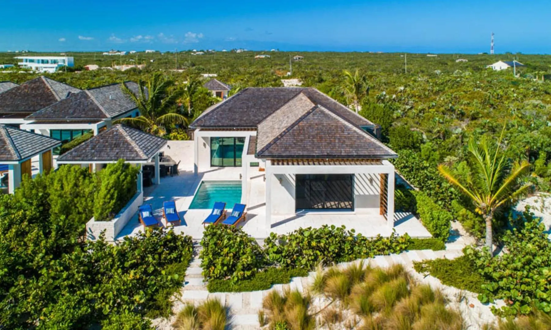 Brise De Mer 6 Bedroom Villa - Beachfront Long Bay Islas Turks y Caicos